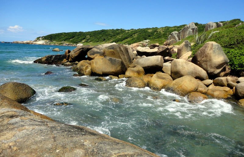 Praia do Rosa - Turismo en Brasil - Viajar