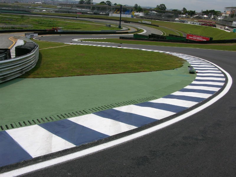 Autodromo Interlagos - Viajes a Brasil - Pista - Turismo en Brasil