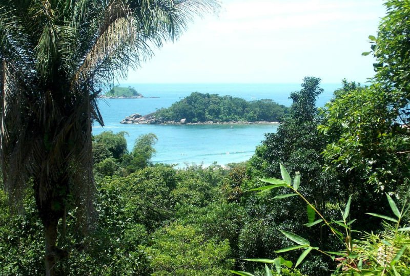 Playas de Brasil - Bertioga San Pablo - Playa de Lejos - Viajar Turismo Brasil