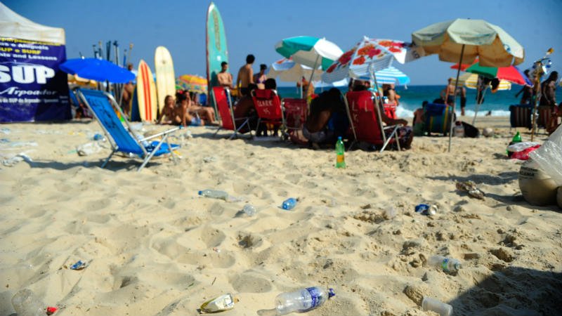 Movimiento por playas de Rio de Janeiro mas vivas