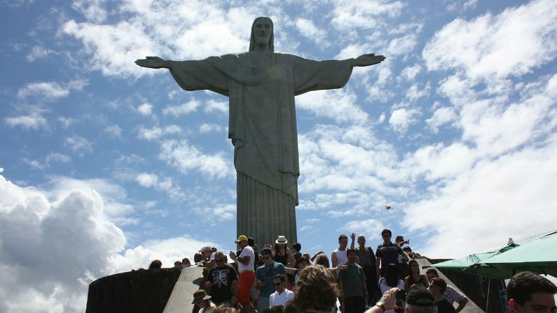 El Cristo Redentor en Rio de Janeiro es el mejor atractivo del turismo en Brasil